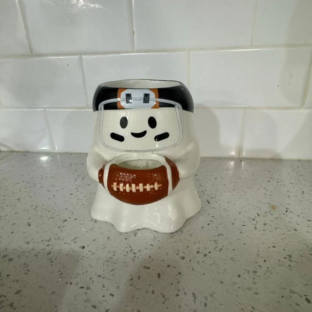 Ghost football double candle brand new   Perfect for football season and Hallowe - Picture 2 of 7